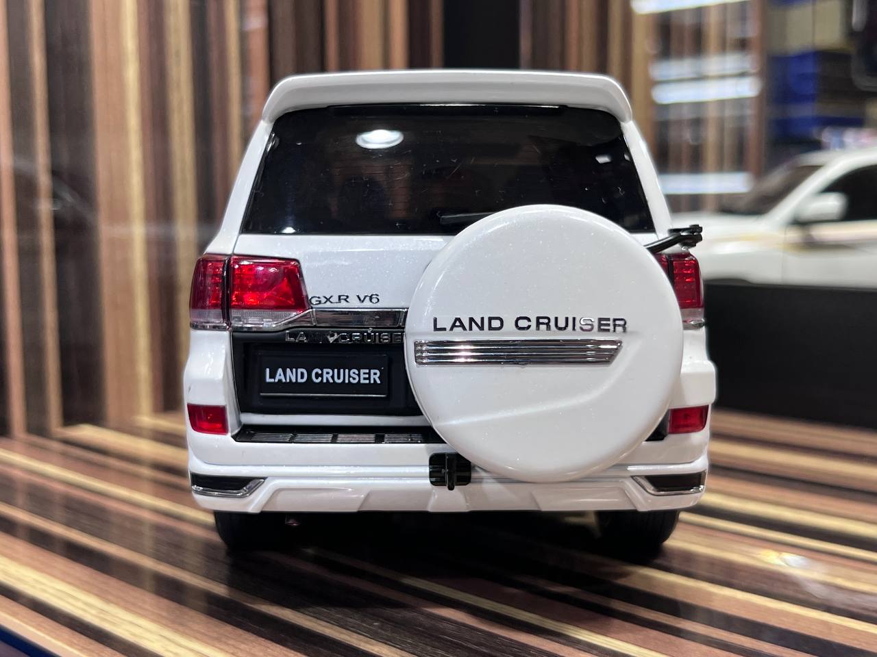 Toyota Land Cruiser 200 KengFai