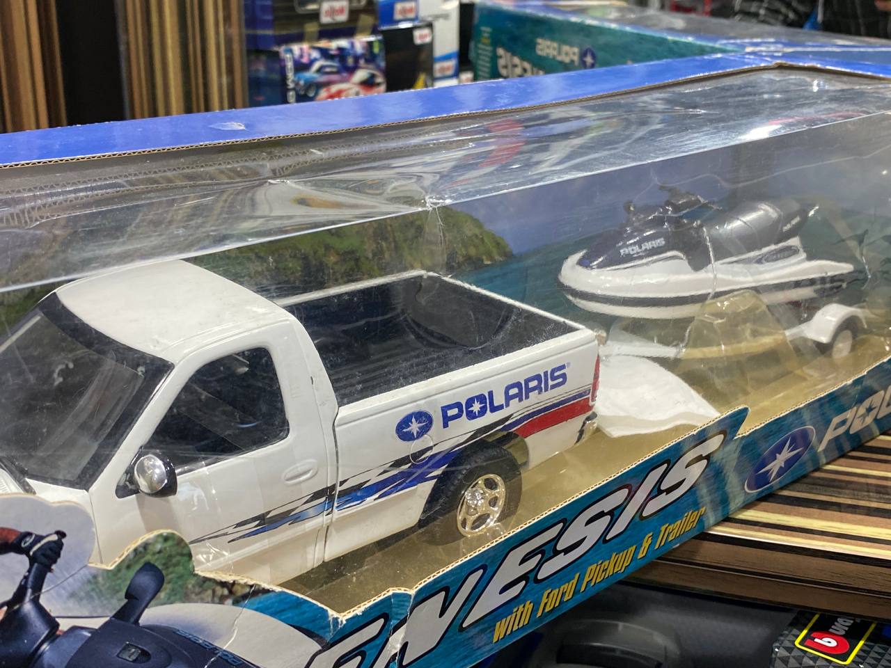 1/18 Diecast Ford Polaris Ertl Collectibles Scale Model Car