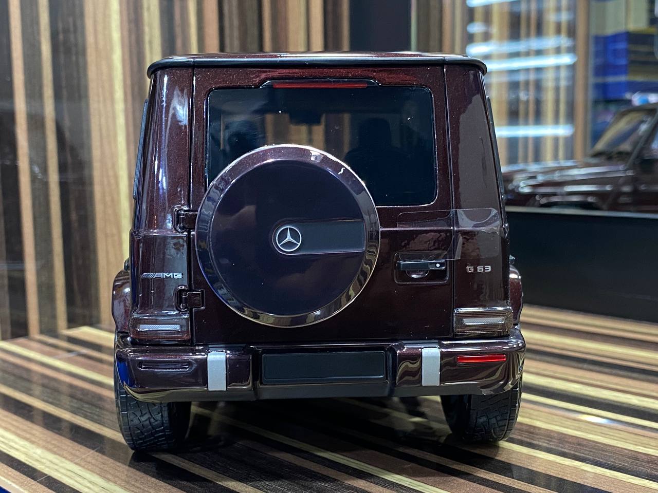 Mercedes-Benz AMG G-63 Minichamps