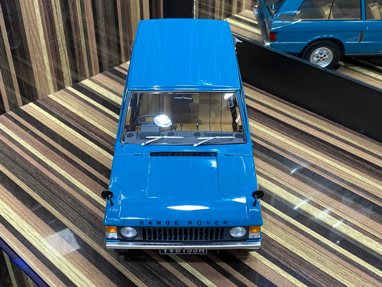 Land Rover Range Rover 2Doors Almost Real