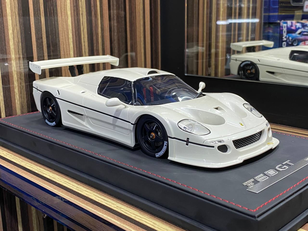 1/18 Resin Miniature Ferrari F50 GT White Autobarn Model Car