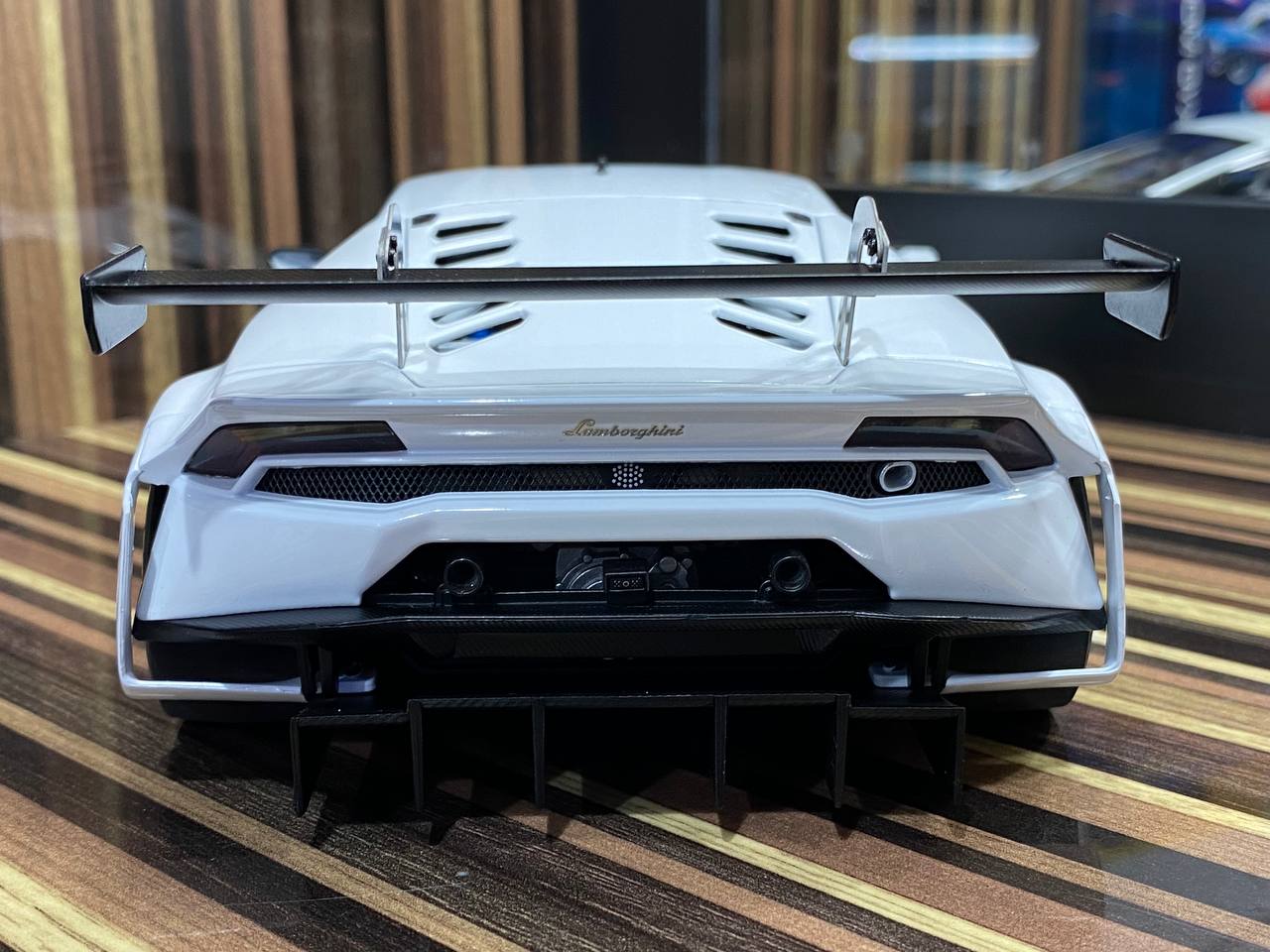 1/18 Diecast Lamborghini Huracan GT3 AUTOart Scale Model Car