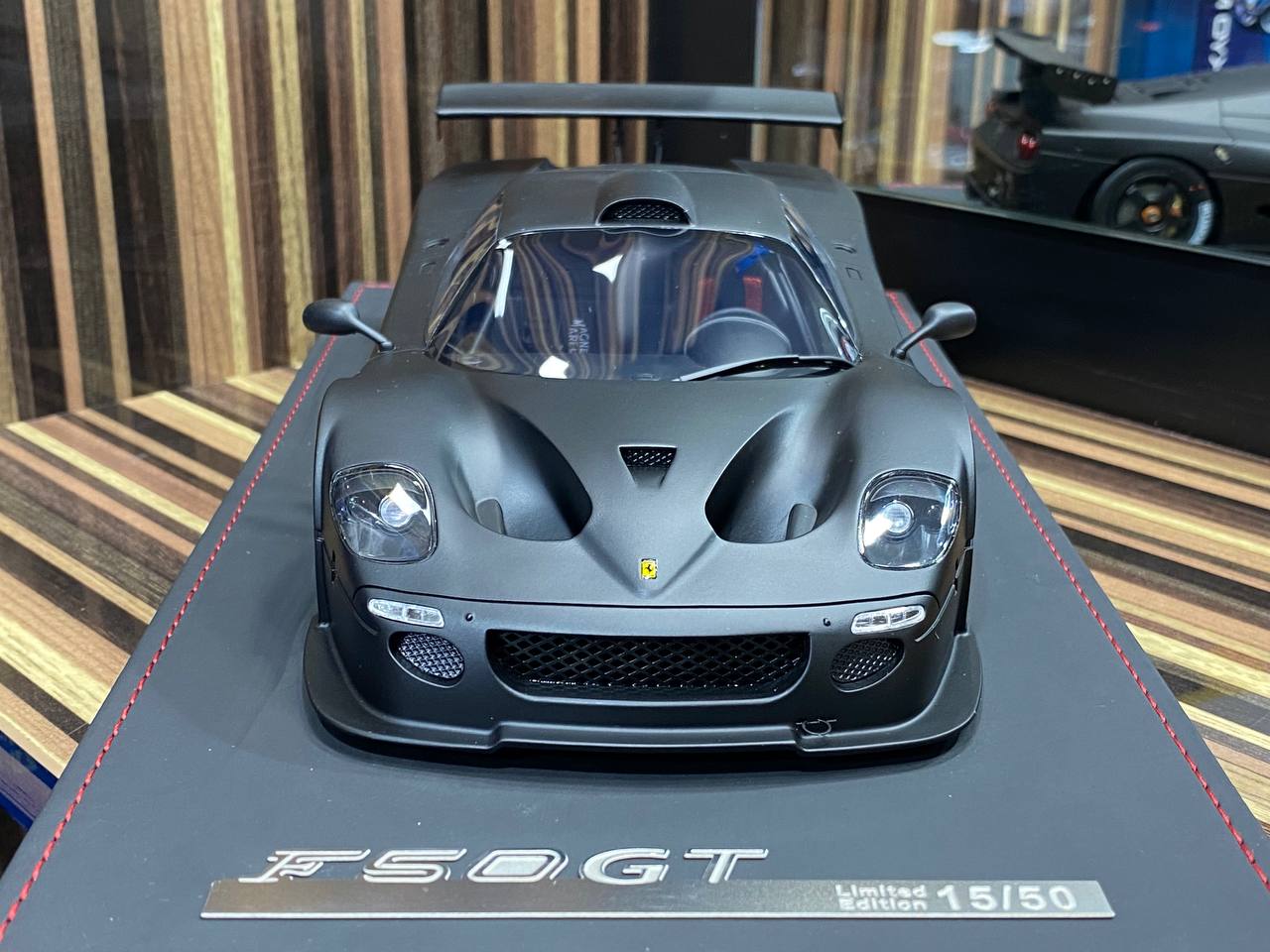 1/18 Diecast Miniature Ferrari F50 GT Black Autobarn Model Car