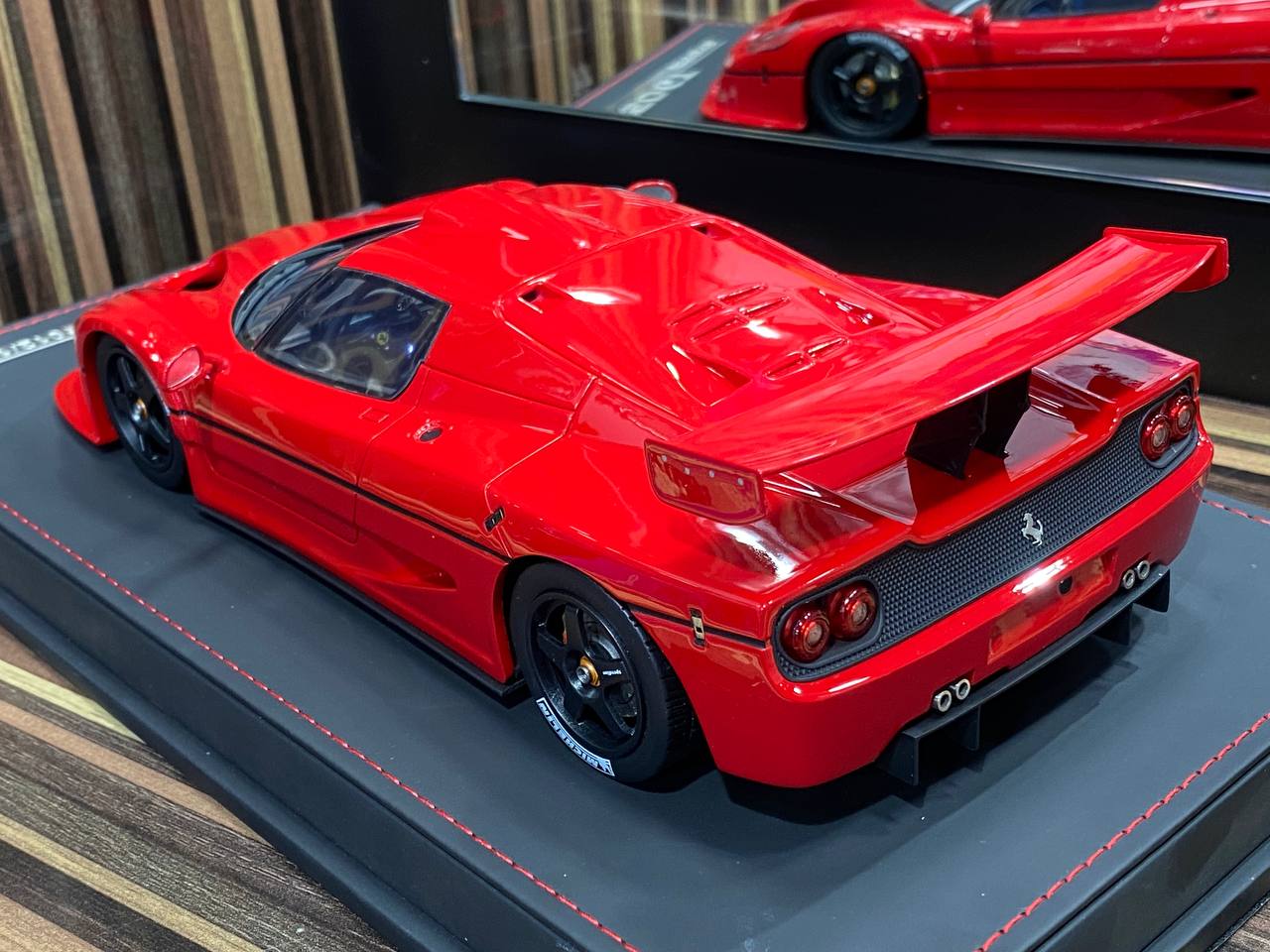 1/18 Diecast Miniature Ferrari F50 GT Red Autobarn Model Car