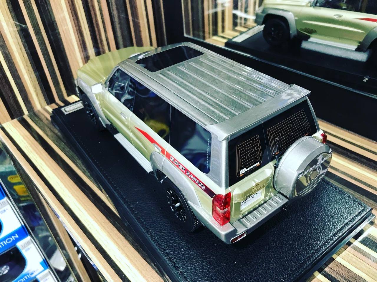 1/18 Diecast Nissan Patrol Super Safari 1:18 Gold Diecast car by IVY Models Scale Model Car