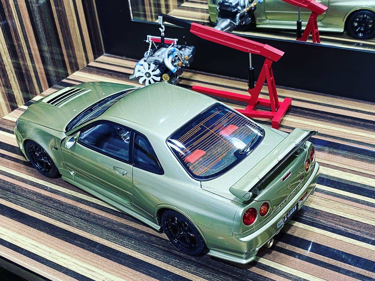 Nissan Skyline GT-R R34 Nismo Z-tune MotorHelix