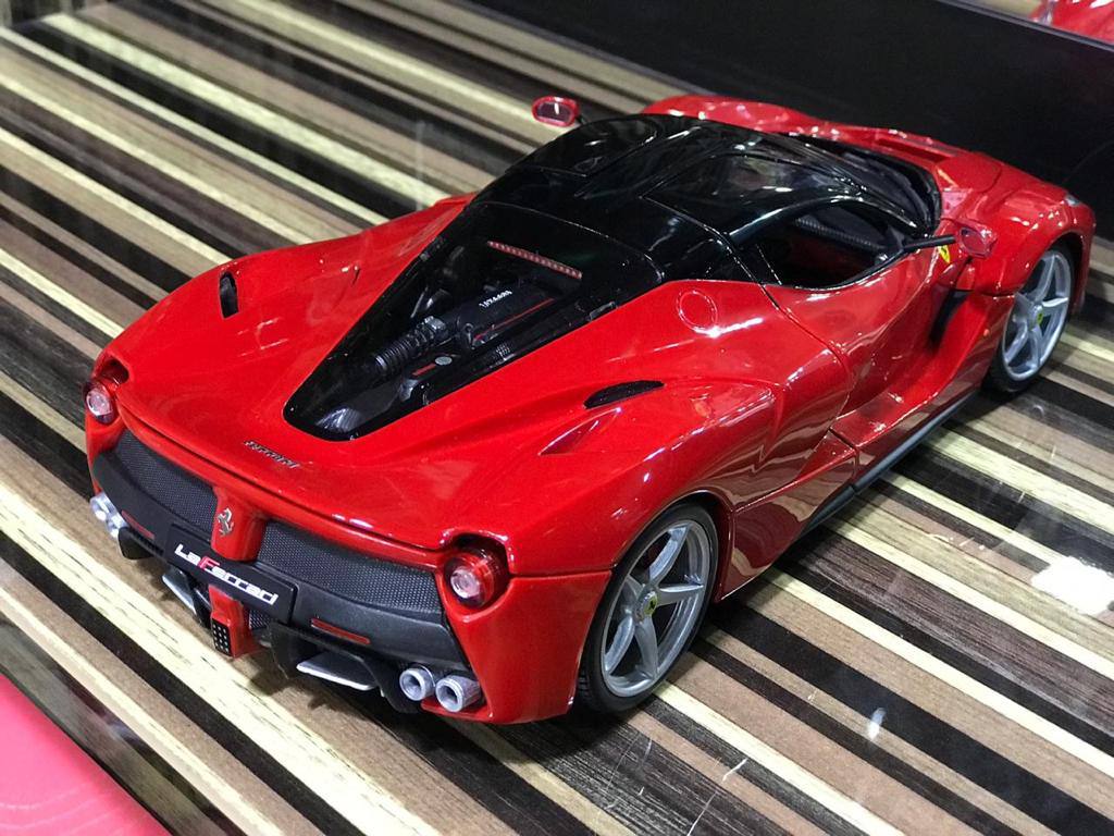 1/18 Diecast Ferrari LaFerrari Bburago Scale Model Car