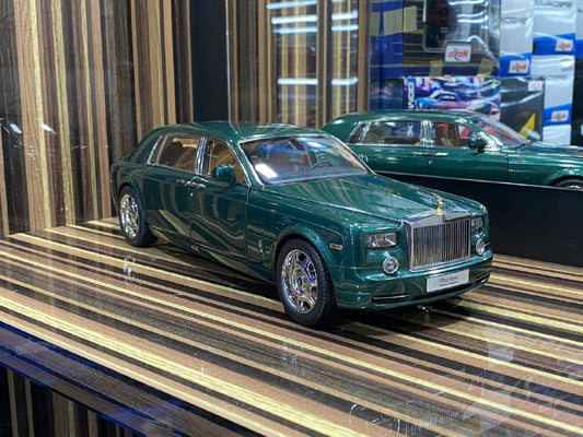 1/18 Diecast Rolls-Royce Phantom EWB Green Kyosho Scale Model Car
