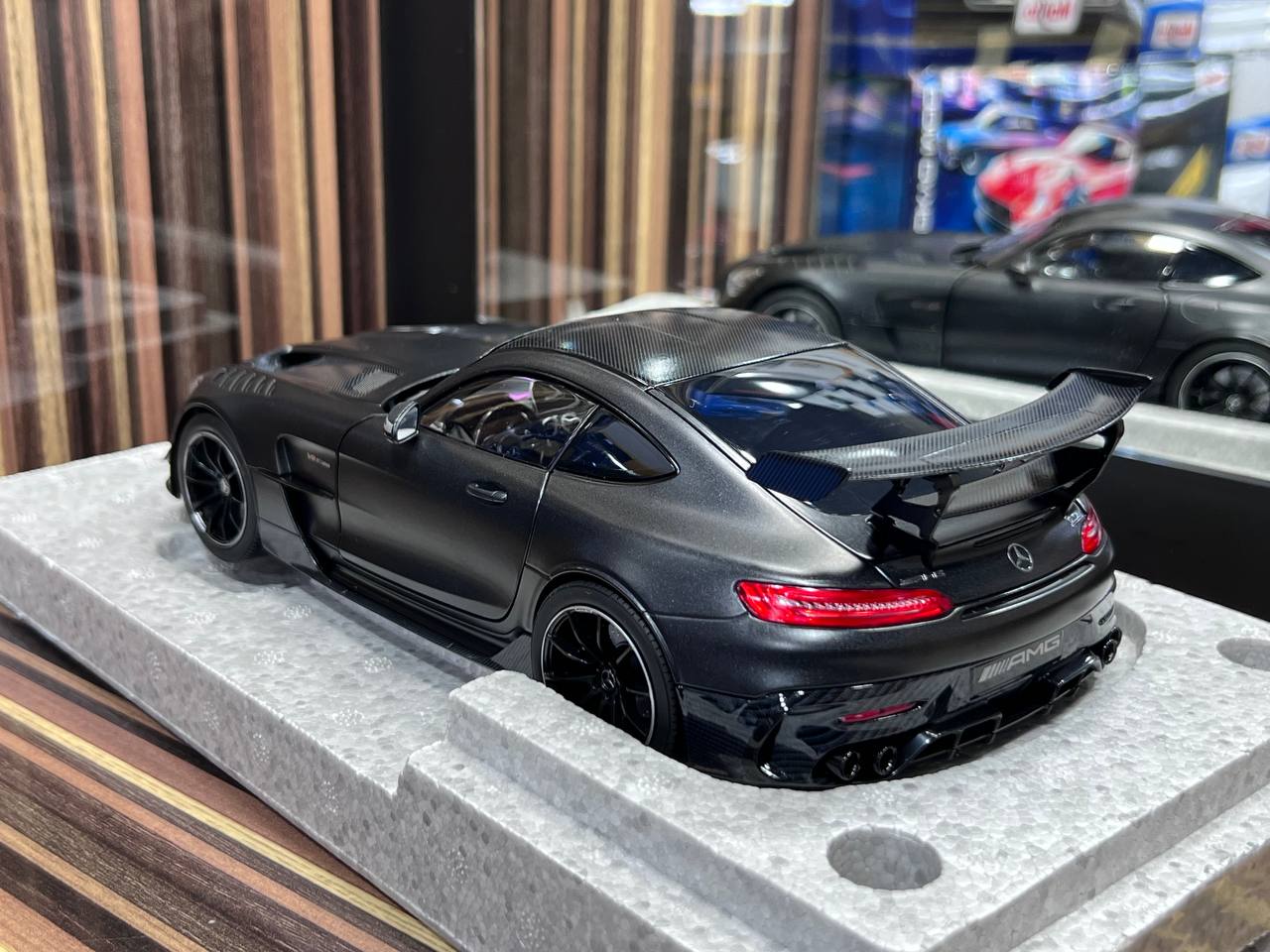 1/18 Diecast Mercedes-Benz GT Black Series Black Norev Scale Model Car