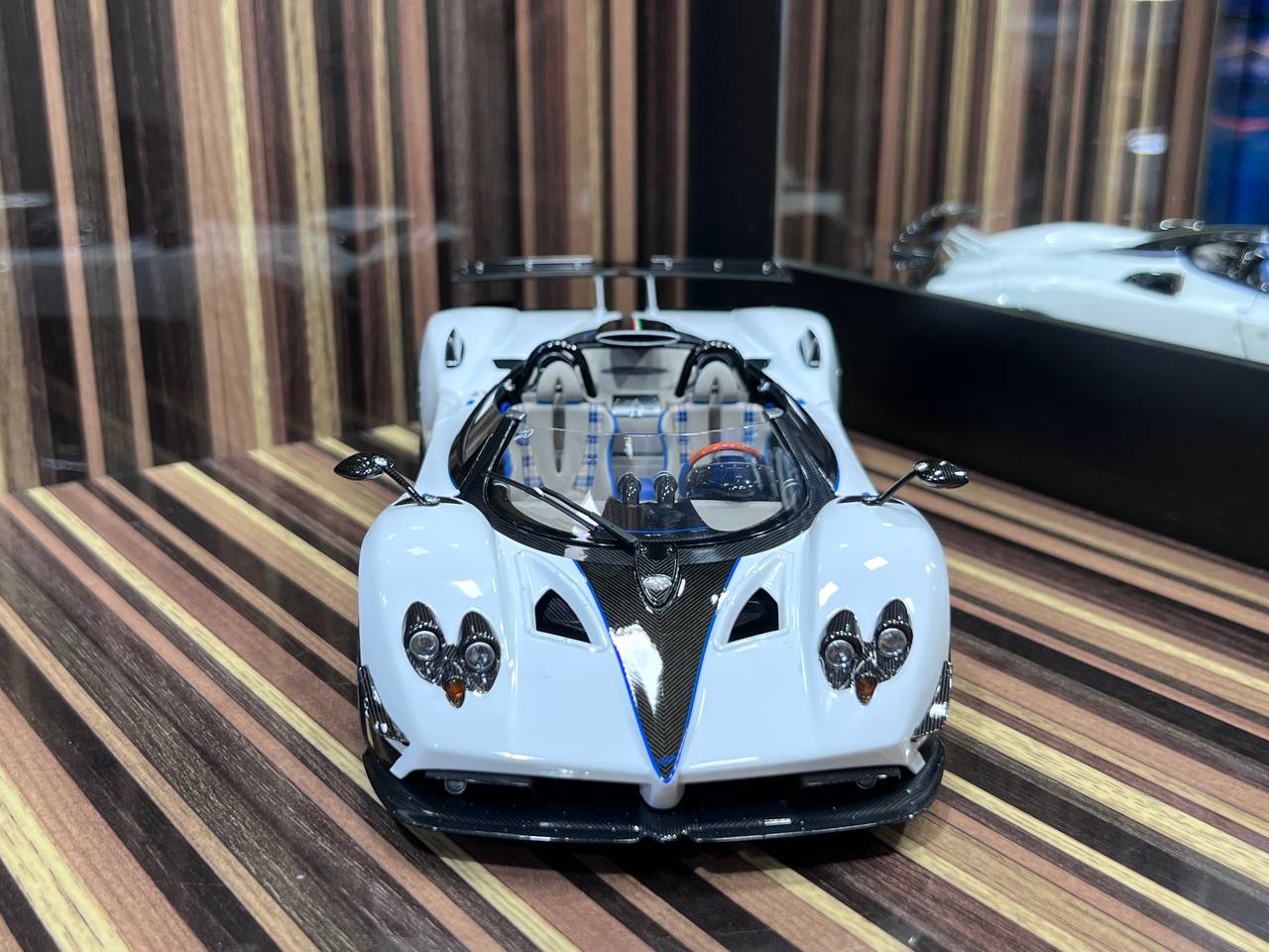 1/18 Diecast Ferrari LaFerrari Red Rosso Corsa BBR Scale Model Car