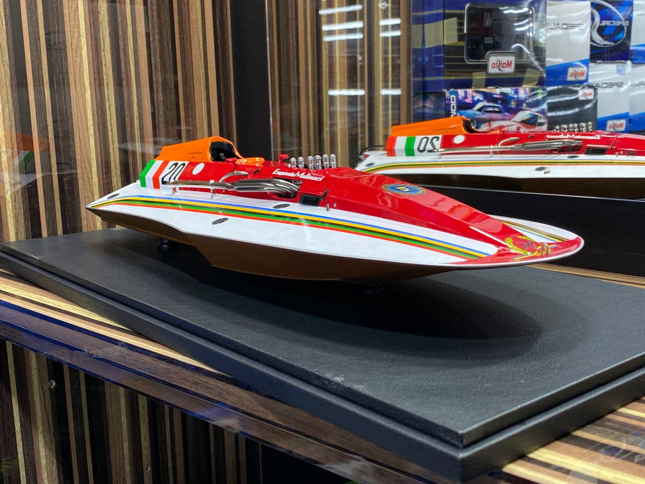 1/18 Diecast Molinari 4 Punti MotorBoat BBR Scale Model Car