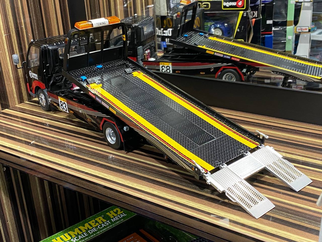 1/18 Diecast Hino 300 SF Express Flatbed Tow Truck Black by TINY