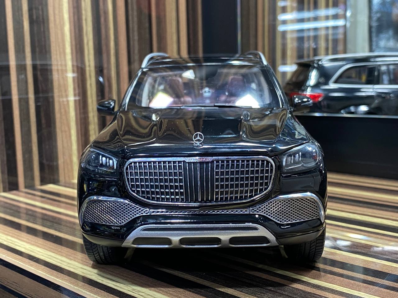 1/18 Diecast Mercedes-Maybach GLS 600 4MATIC Black Norev Scale Model Car