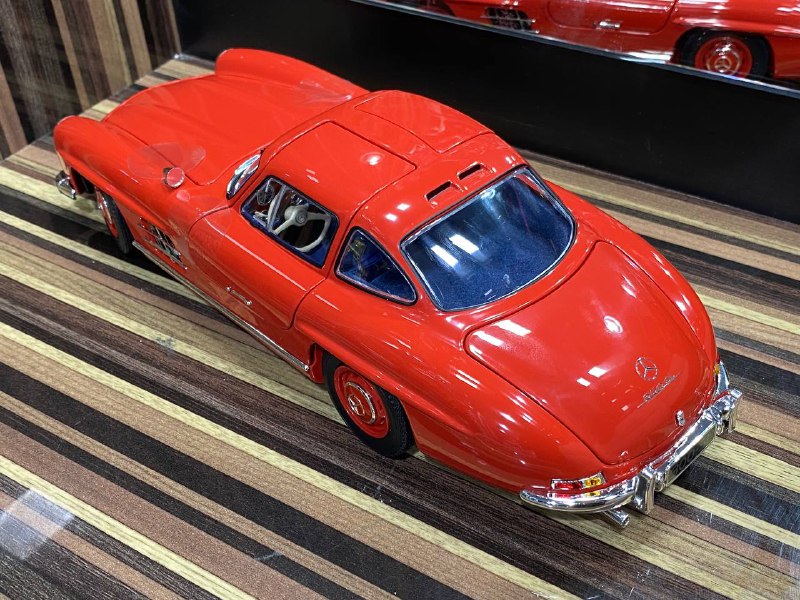 Mercedes-Benz 300SL Minichamps