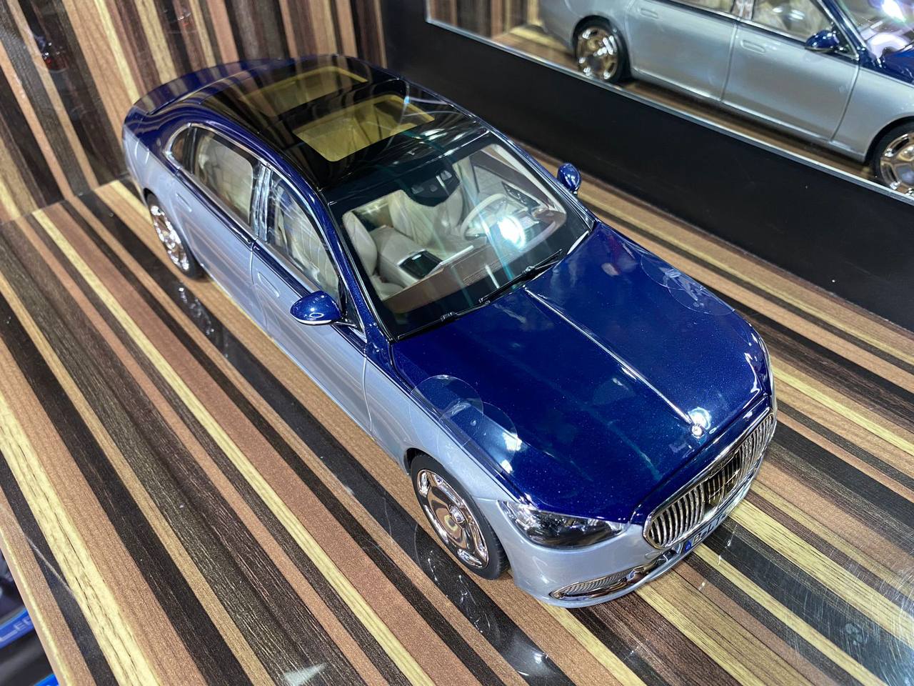 1/18 Diecast Mercedes-Maybach S-Class Silver & Blue Norev Scale Model Car