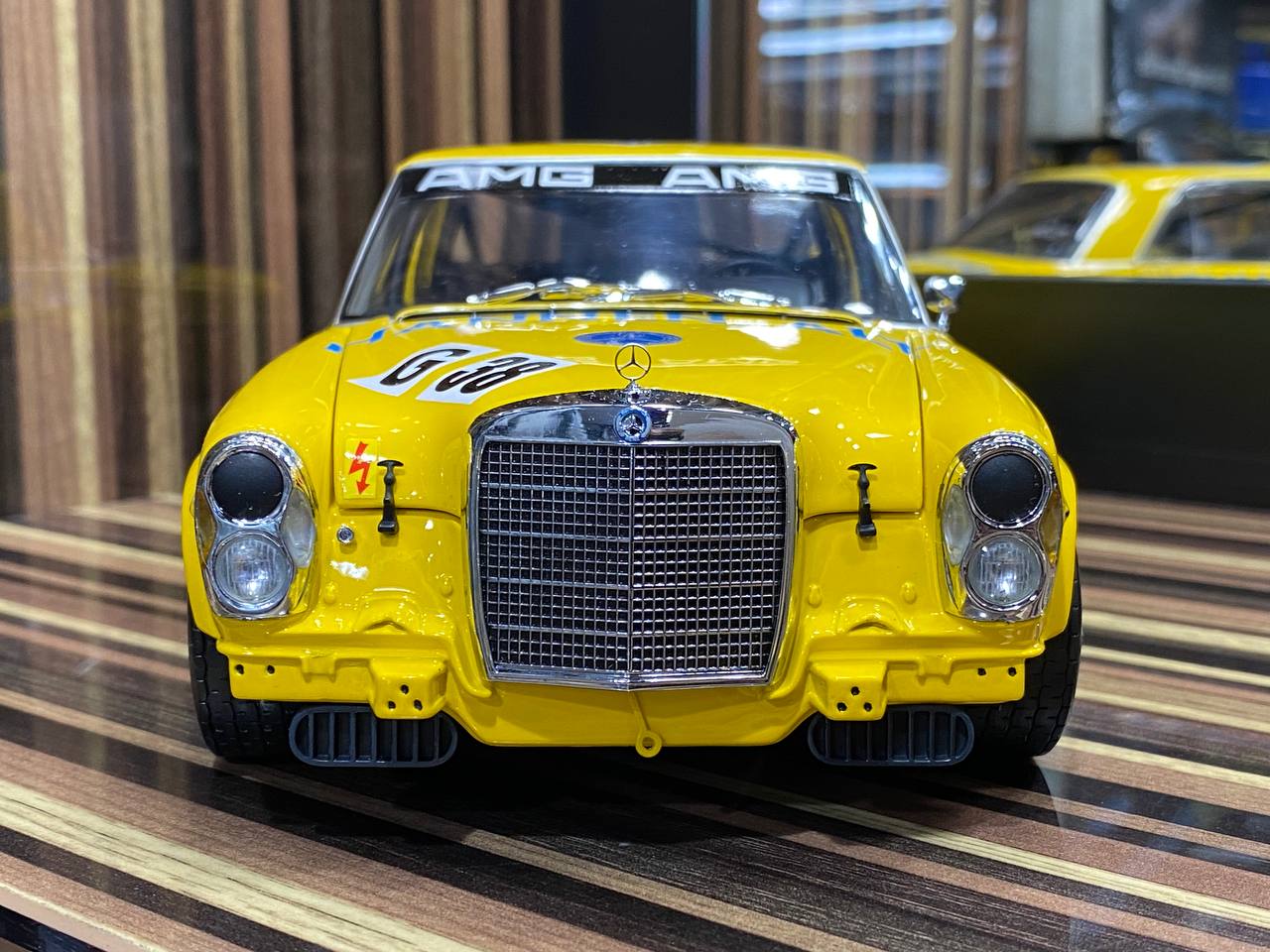 Mercedes-Benz 300SEL 1971 Minichamps