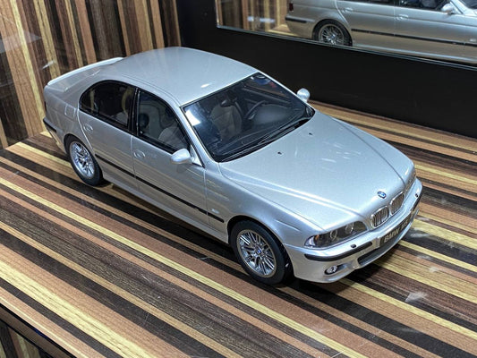 1/18 Resin BMW M5 E36 Model car by Otto