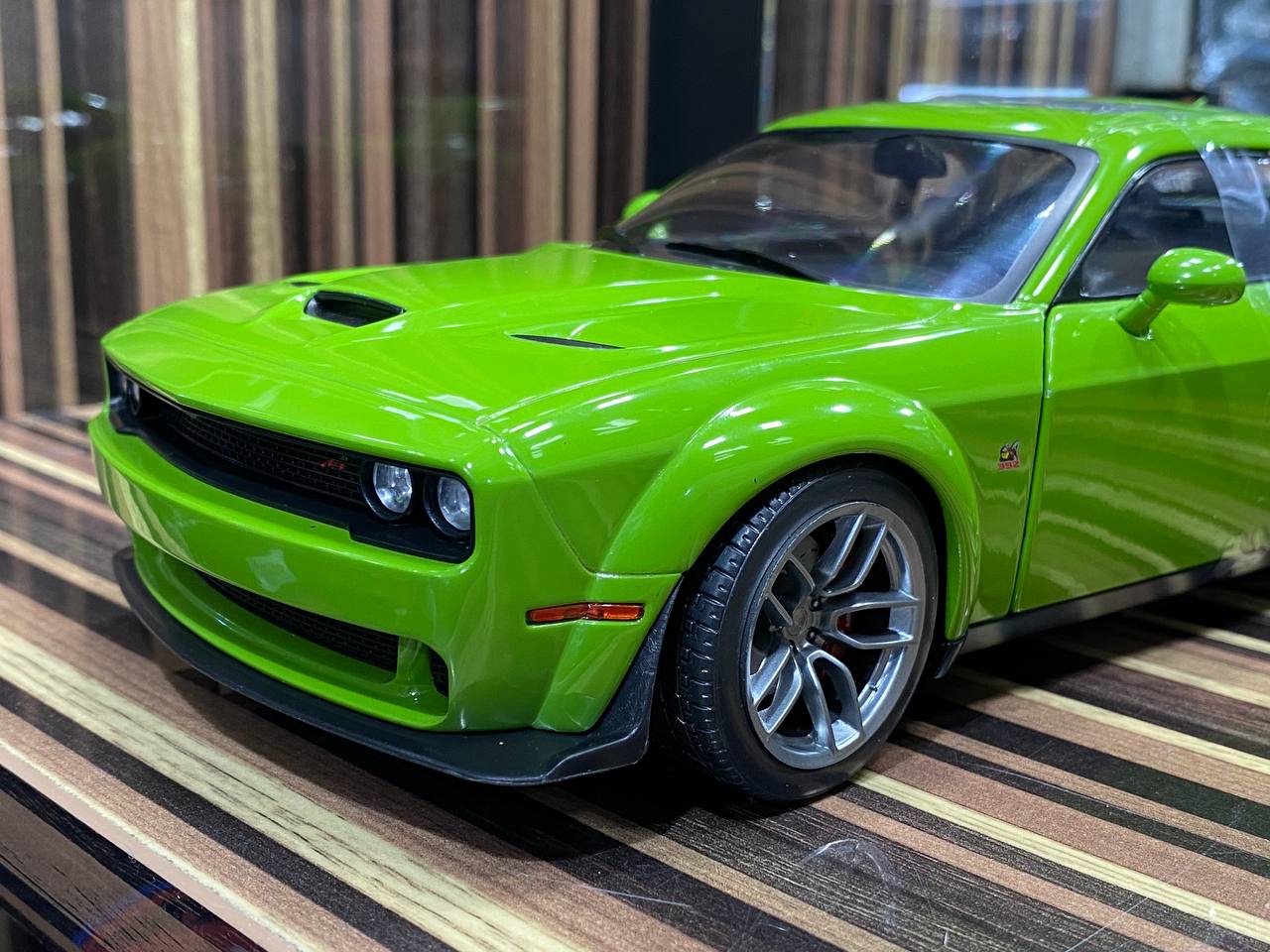 Dodge Challenger R/T SCAT Solido