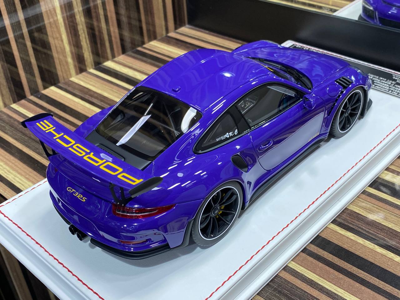 Porsche 911 GT3 RS (991) Davis&Giovanni