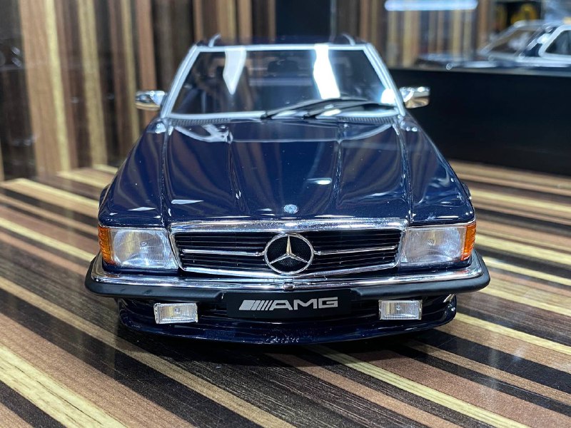Mercedes-Benz SL 560 Otto