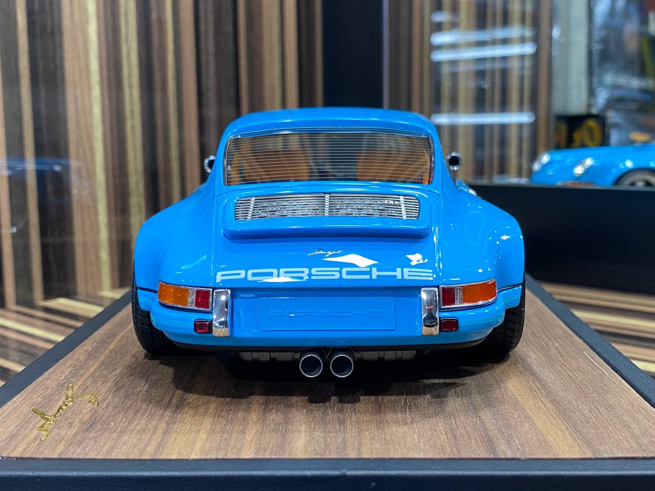 Porsche Singer 911 Timothy&Pierre