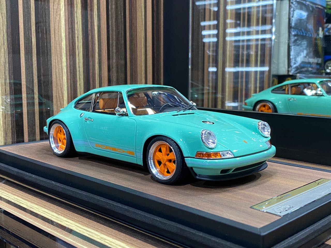 Porsche Singer 911 Timothy&Pierre
