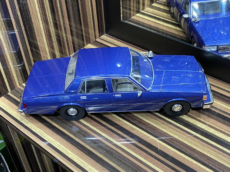 1/18 Resin Chevrolet Caprice Blue Model Car by MCG