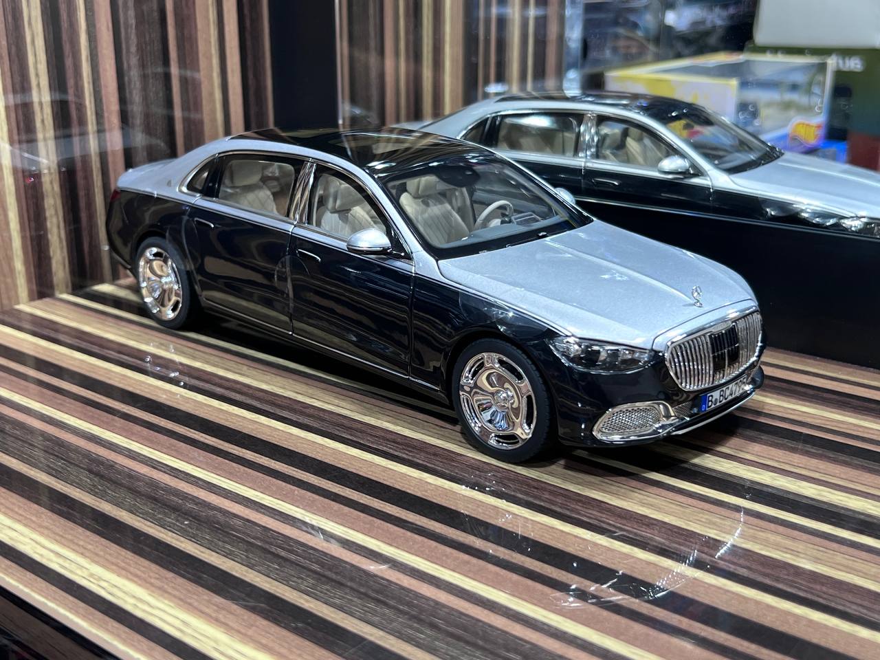 1/18 Diecast Mercedes-Maybach S-Class 2021 Silver & Black Norev Scale Model Car