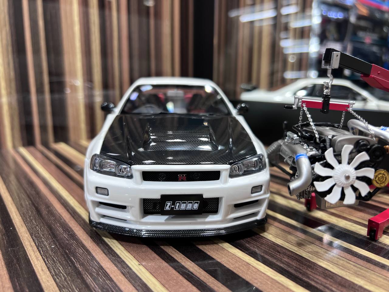 Nissan Skyline GT-R R34 Nismo Z-tune MotorHelix