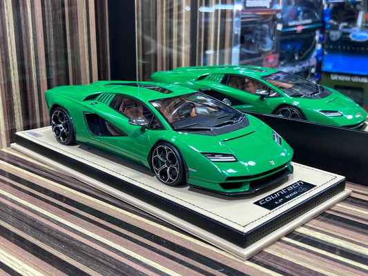 1/18 Resin Lamborghini Countach LP 800-4 Green by MR
