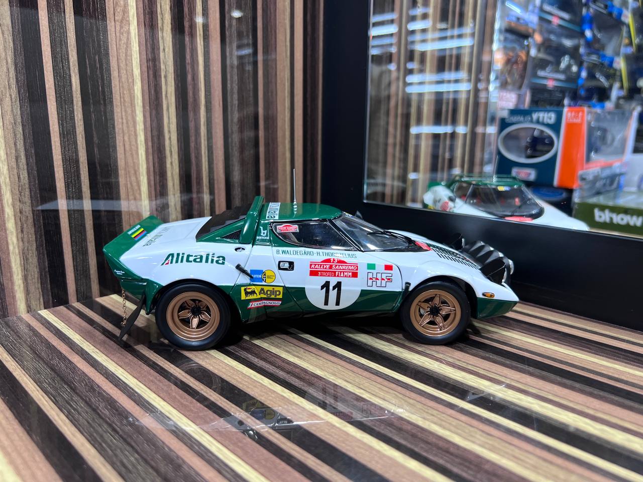 1/18 Diecast Lancia Stratos HF Sanremo #11 Kyosho Scale Model Car