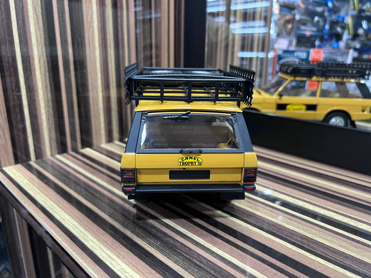 Land Rover Range Rover "Camel Trophy Sumatra 1981" Almost Real