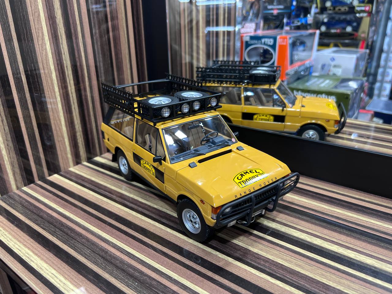 Land Rover Range Rover "Camel Trophy Sumatra 1981" Almost Real