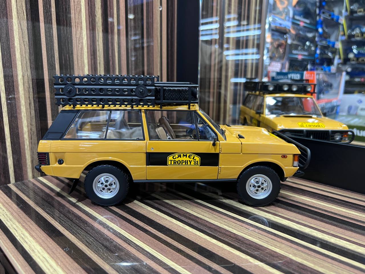 Land Rover Range Rover "Camel Trophy Sumatra 1981" Almost Real