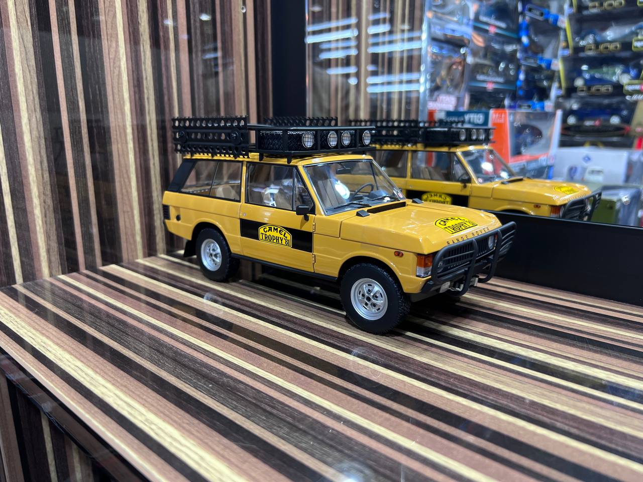 Land Rover Range Rover "Camel Trophy Sumatra 1981" Almost Real