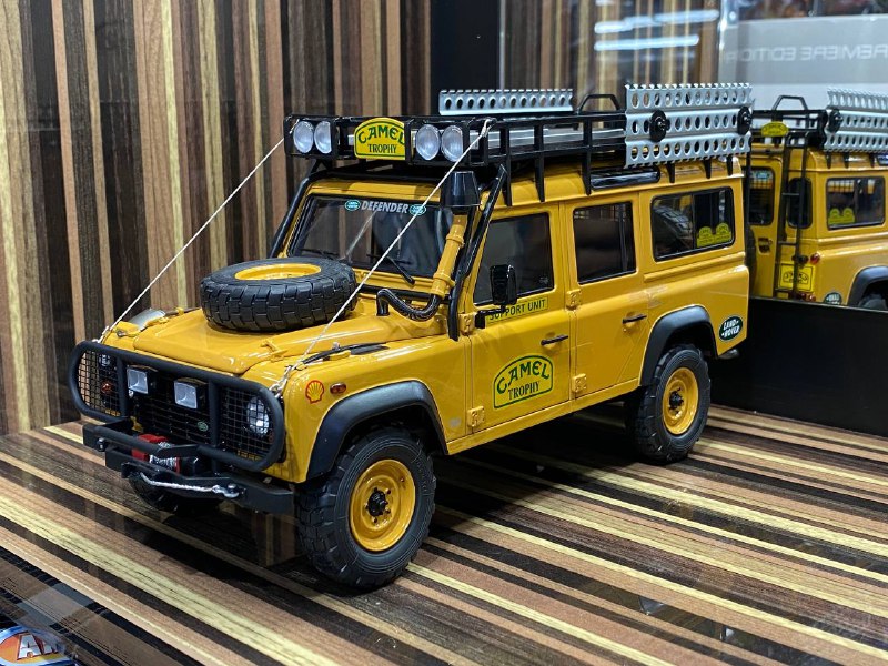 1/18 Diecast Land Rover Defender 110 "Camel Trophy Sabah-Malaysia" 1993 Almost Real Scale Model Car