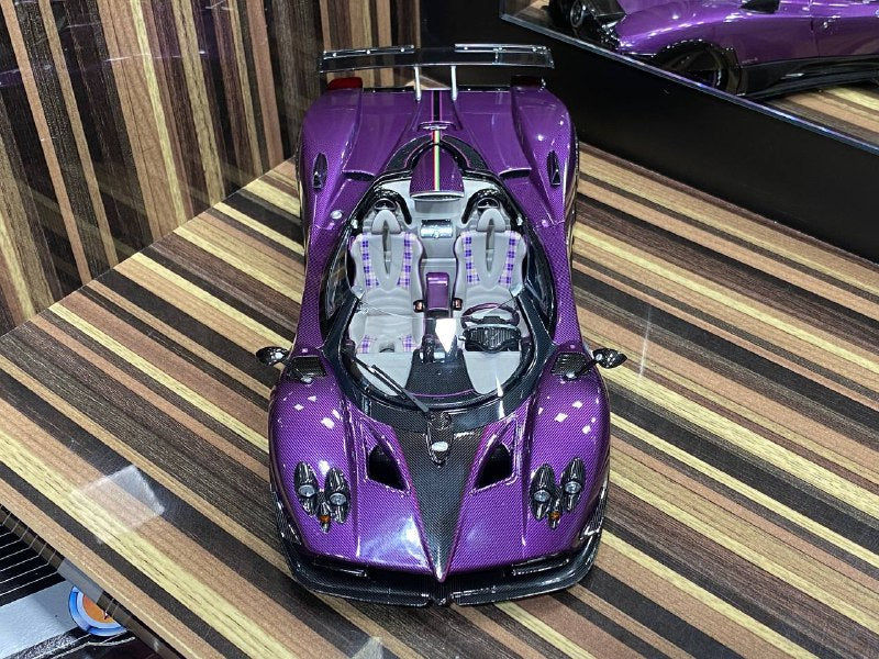 Pagani Zonda HP Barchetta LCD
