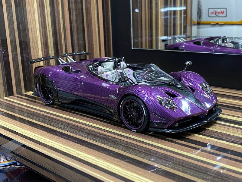 Pagani Zonda HP Barchetta LCD
