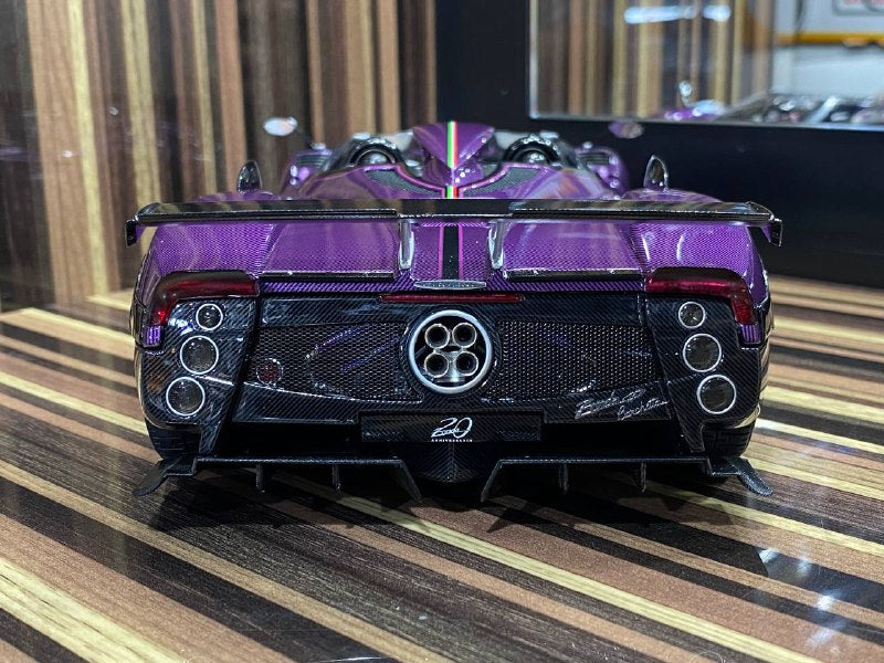 Pagani Zonda HP Barchetta LCD