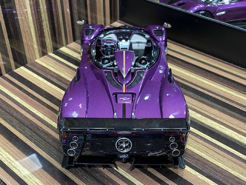 Pagani Zonda HP Barchetta LCD