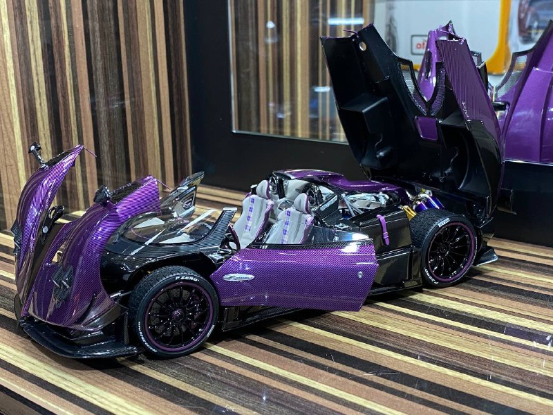 Pagani Zonda HP Barchetta LCD