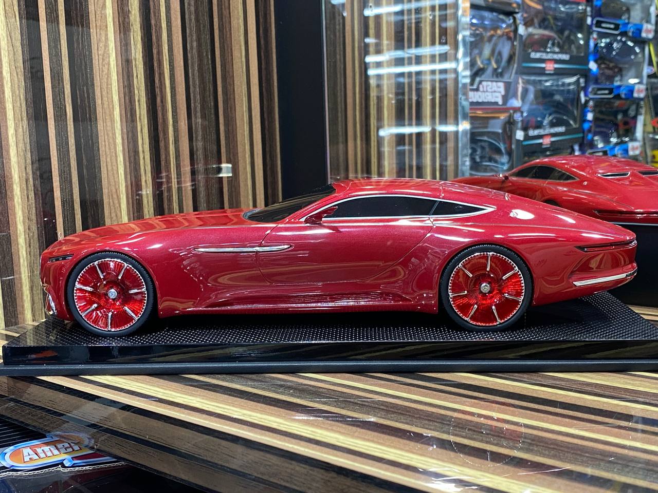 1/18 Mercedes-Maybach Vision 6 Red Model Car by Schuco