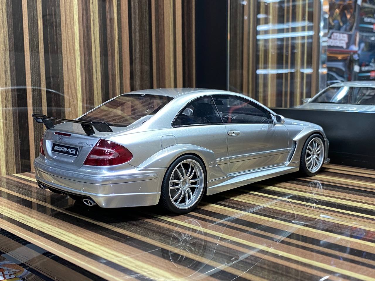 1/18 Resin Mercedes-Benz CLK AMG 2004 Silver Model Car by Otto