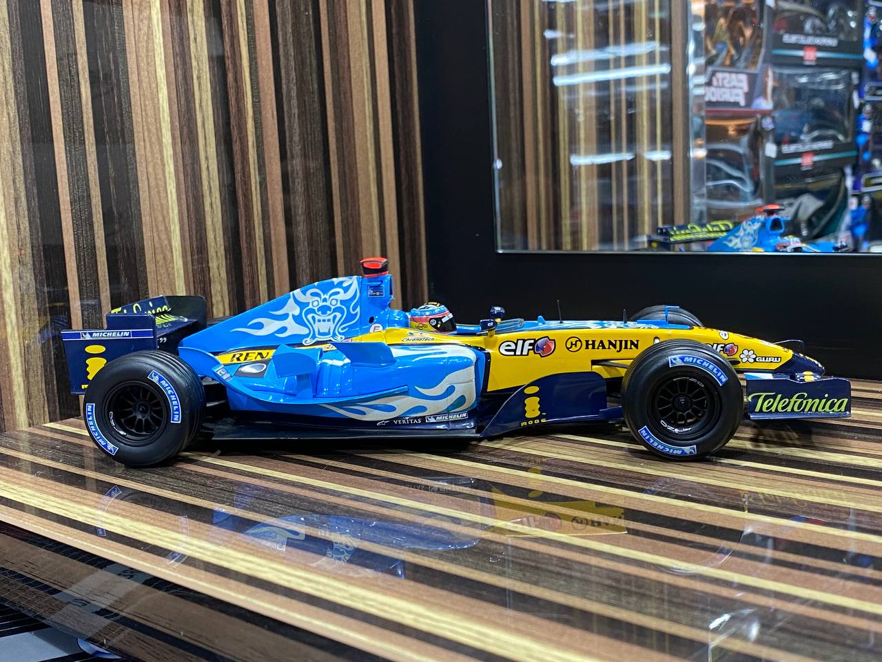 Renault F1 Team R25 Fernando Alonso Formula 1 Hot Wheels