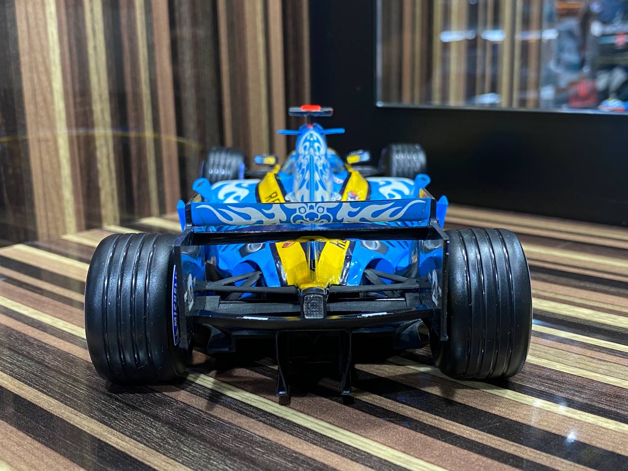 Renault F1 Team R25 Fernando Alonso Formula 1 Hot Wheels