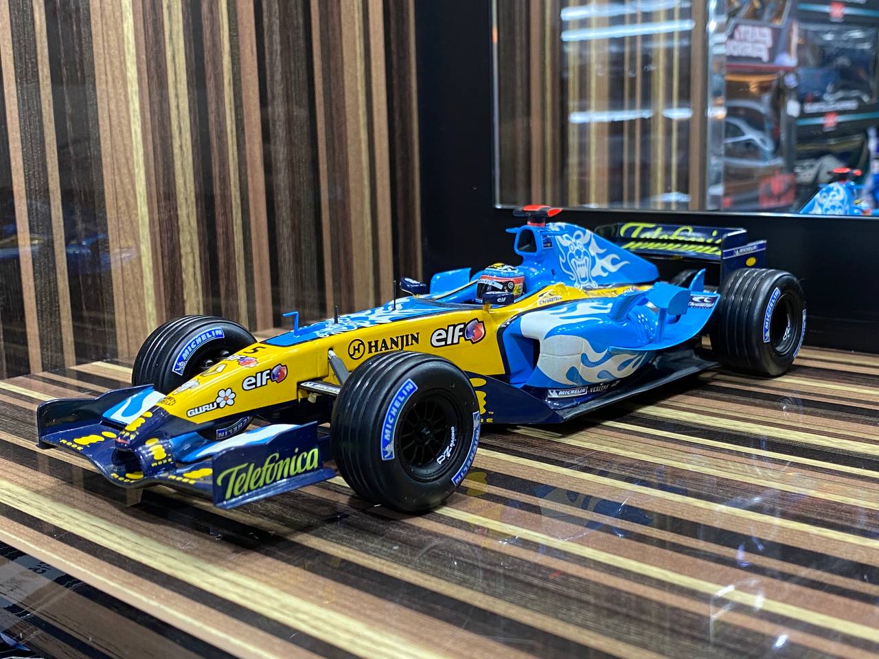 Renault F1 Team R25 Fernando Alonso Formula 1 Hot Wheels