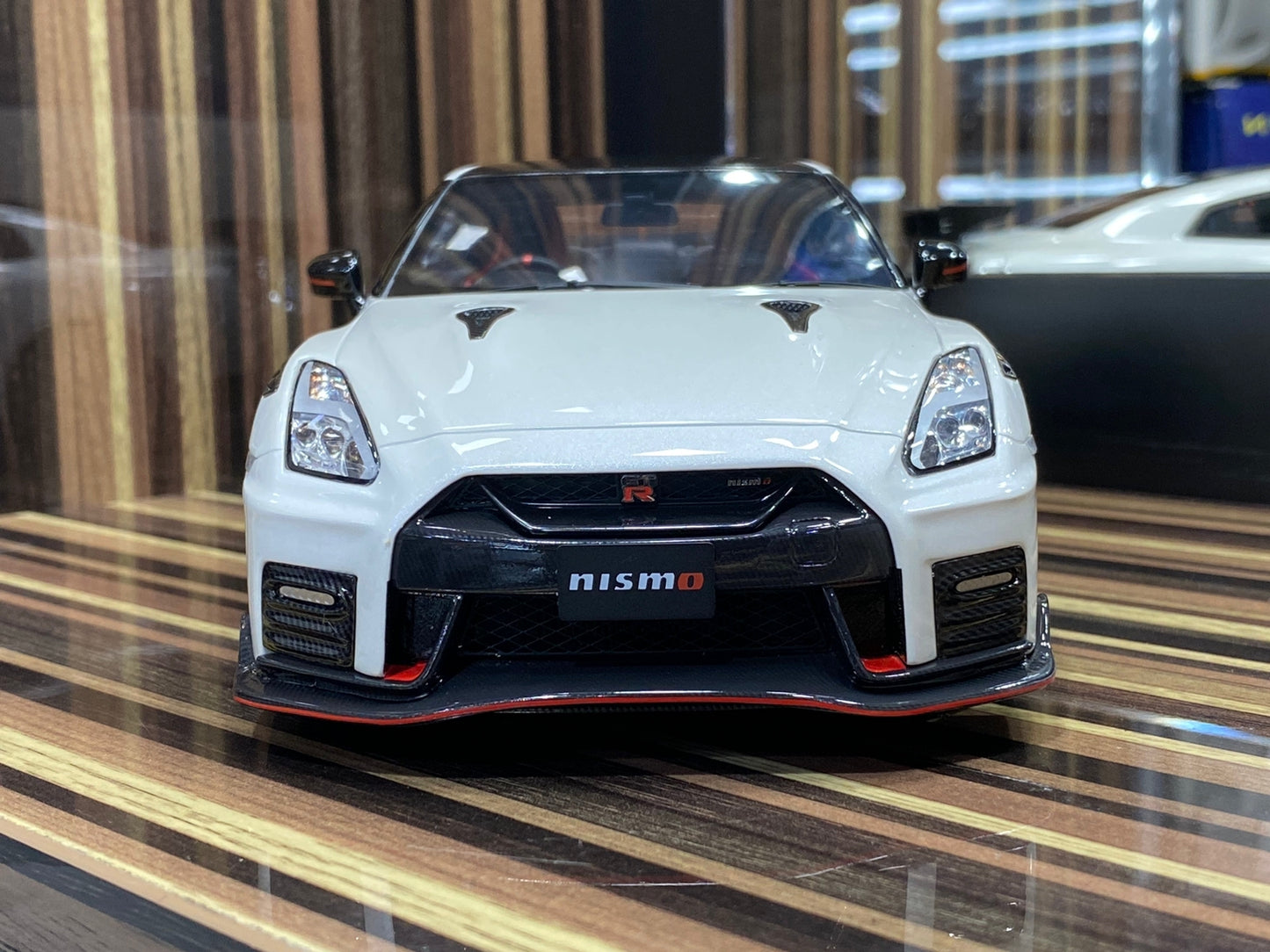 1/18 Diecast Nissan GT-R R35 Nismo Kyosho Samurai Scale Model Car