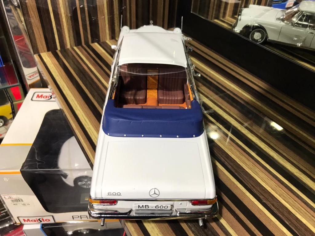 Mercedes-Benz MB600 Sun Star