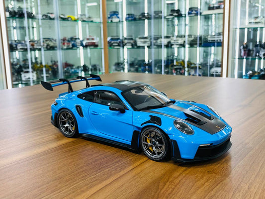 1/18 Diecast Full Opening - Minichamps Porsche 911 GT3 RS 2024 (Blue)
