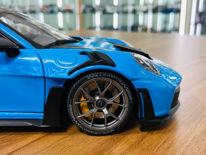 1/18 Diecast Full Opening - Minichamps Porsche 911 GT3 RS 2024 (Blue)
